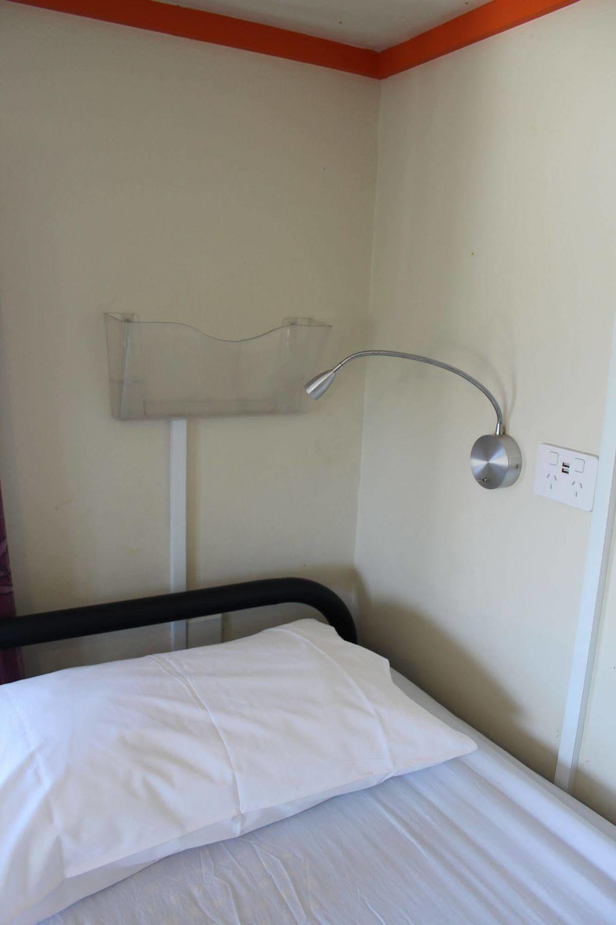 เดอะ เฟลมมิ่ง กีวี แบ็คแพ๊คเกอร์ Hostel ควีนส์ทาวน์ ภายนอก รูปภาพ