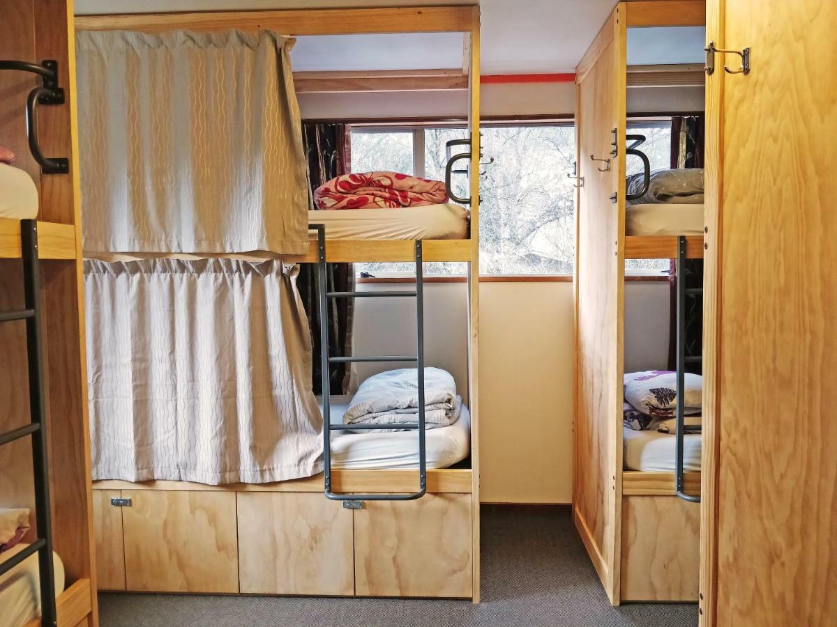 เดอะ เฟลมมิ่ง กีวี แบ็คแพ๊คเกอร์ Hostel ควีนส์ทาวน์ ภายนอก รูปภาพ